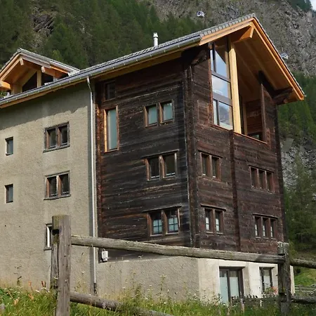 Ferienhaus Capricorn **** Saas-Grund Exterior photo